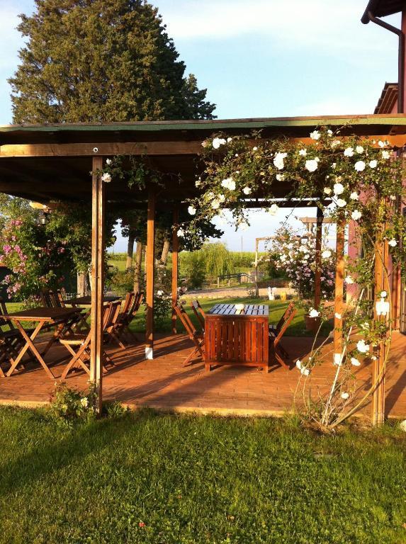蒙特斯佩尔托利Azienda Agrituristica Bellavista别墅 外观 照片